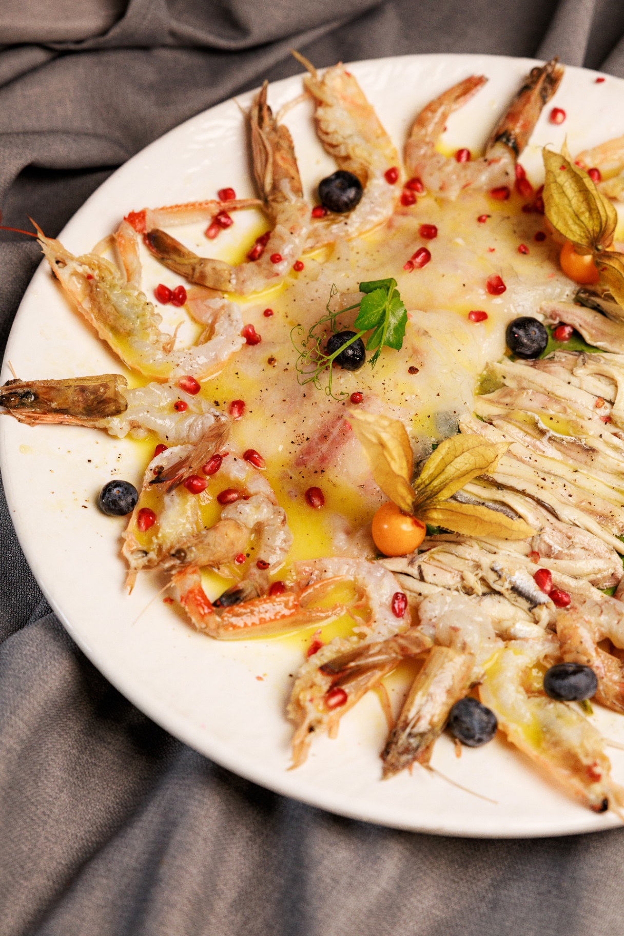 Grilled prawns Mediterranean style — Whisky Beach